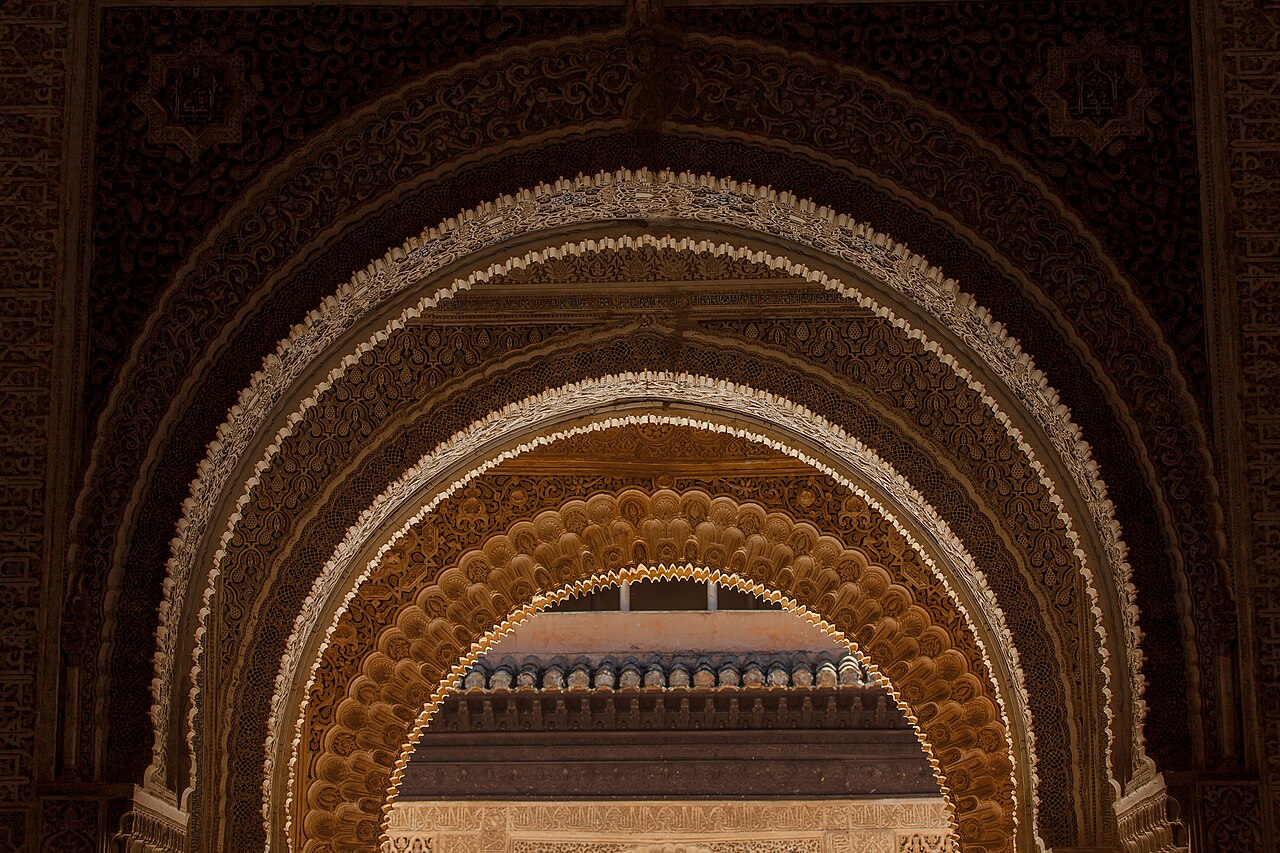 Court of the Lions (Patio de los Leones), Alhambra, Granada, Spain
