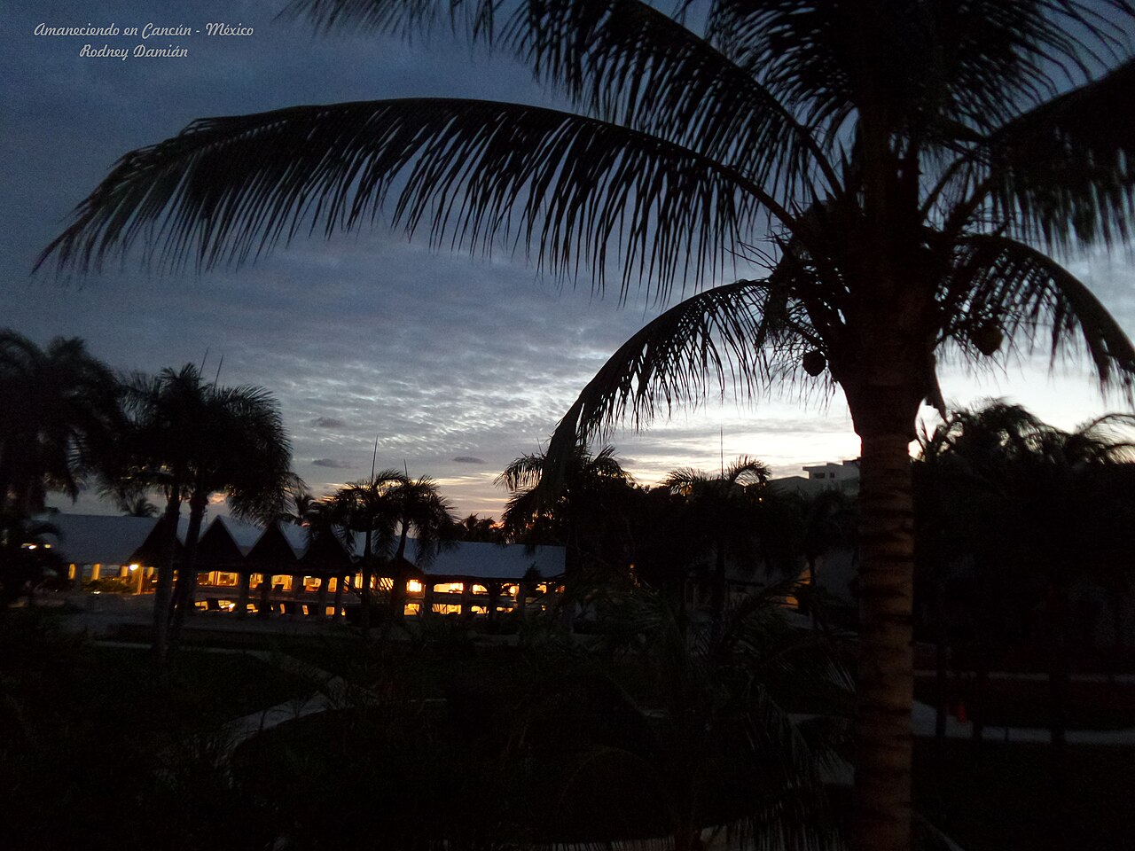 Amaneciendo en Cancún - México 2.015
