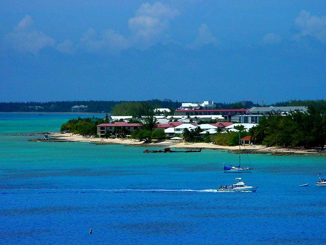 Off the coast of the Cayman Islands. #caymanislands #shores