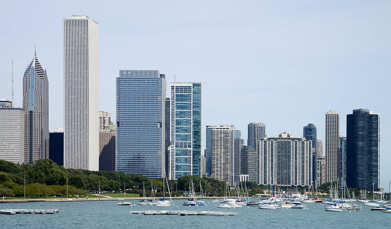 Skyline of Chicago from near the Adler Planetarium