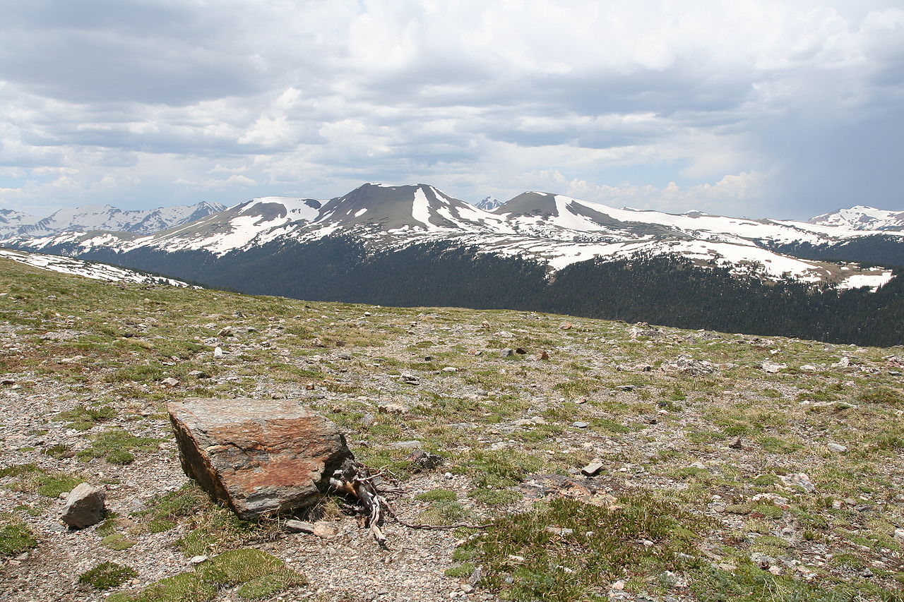 A photograph taken of a tundra landscape high in the Rocky Mountains National Park.