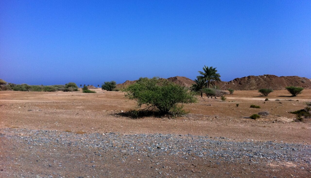 along the road Dubai - Fujairah