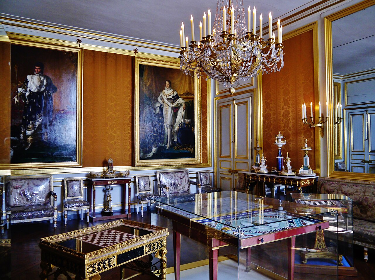 Interior of Fontainebleau Palace, Fontainebleau, Département of Seine-et-Marne, Region of Île-de-France, France