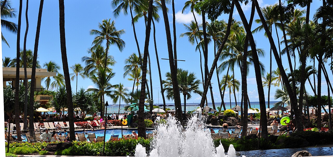 Hilton Hawaiian Village Oahu Hawaii Photo D Ramey Logan