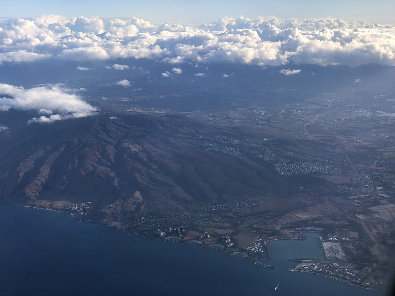 View towards Ko Olina, Oahu, Hawaii and Makakilo, Oahu, Hawaii from an airplane traveling from Honolulu to Lihue