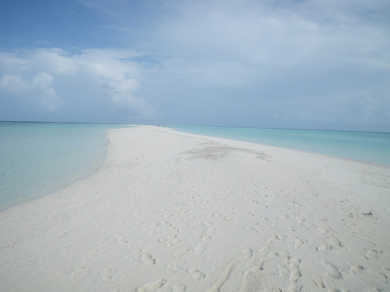 Sandbank at Kuramathi Island, Maldives