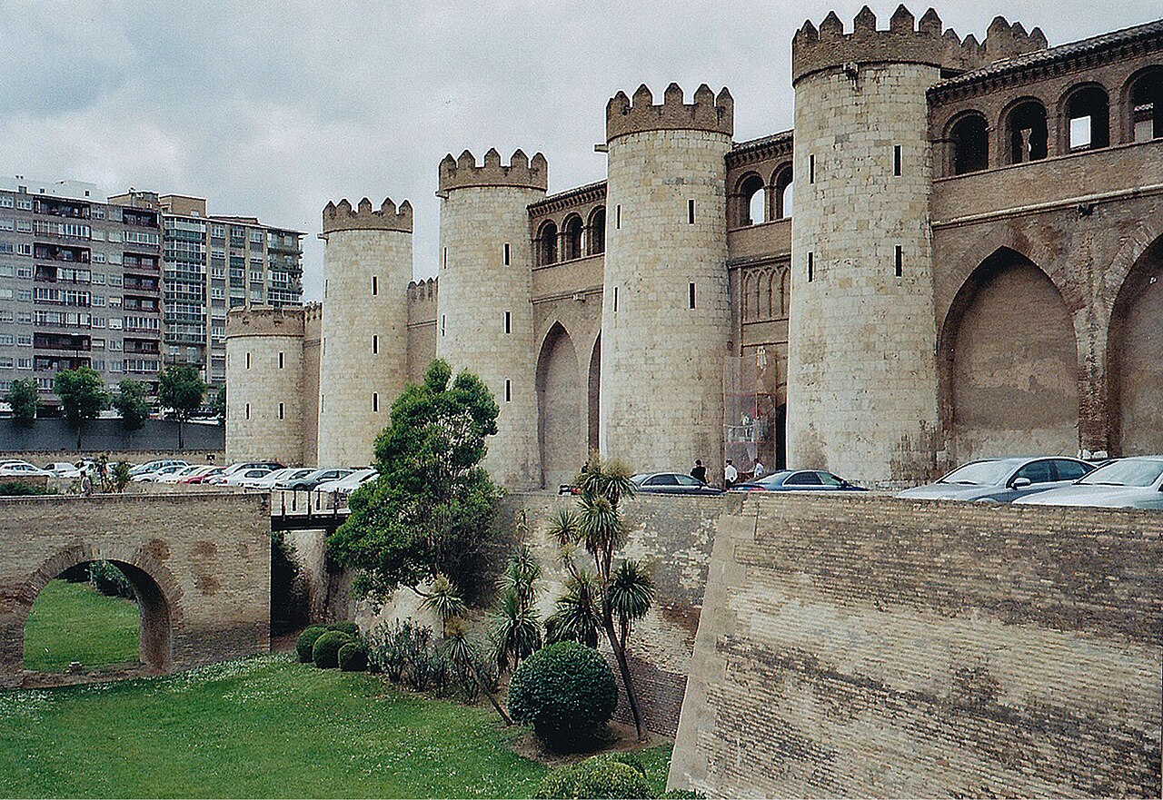 Aljafería-Palast in Saragossa im Mai 2008 (Scan vom Analogbild)