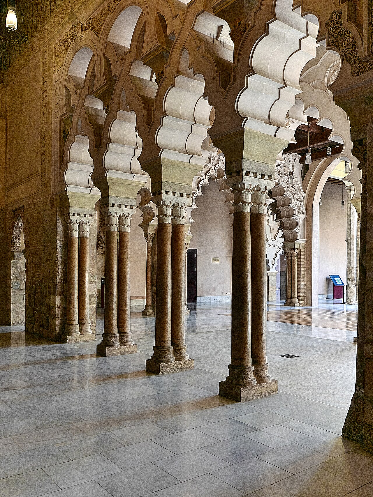 Arcada del pórtico.