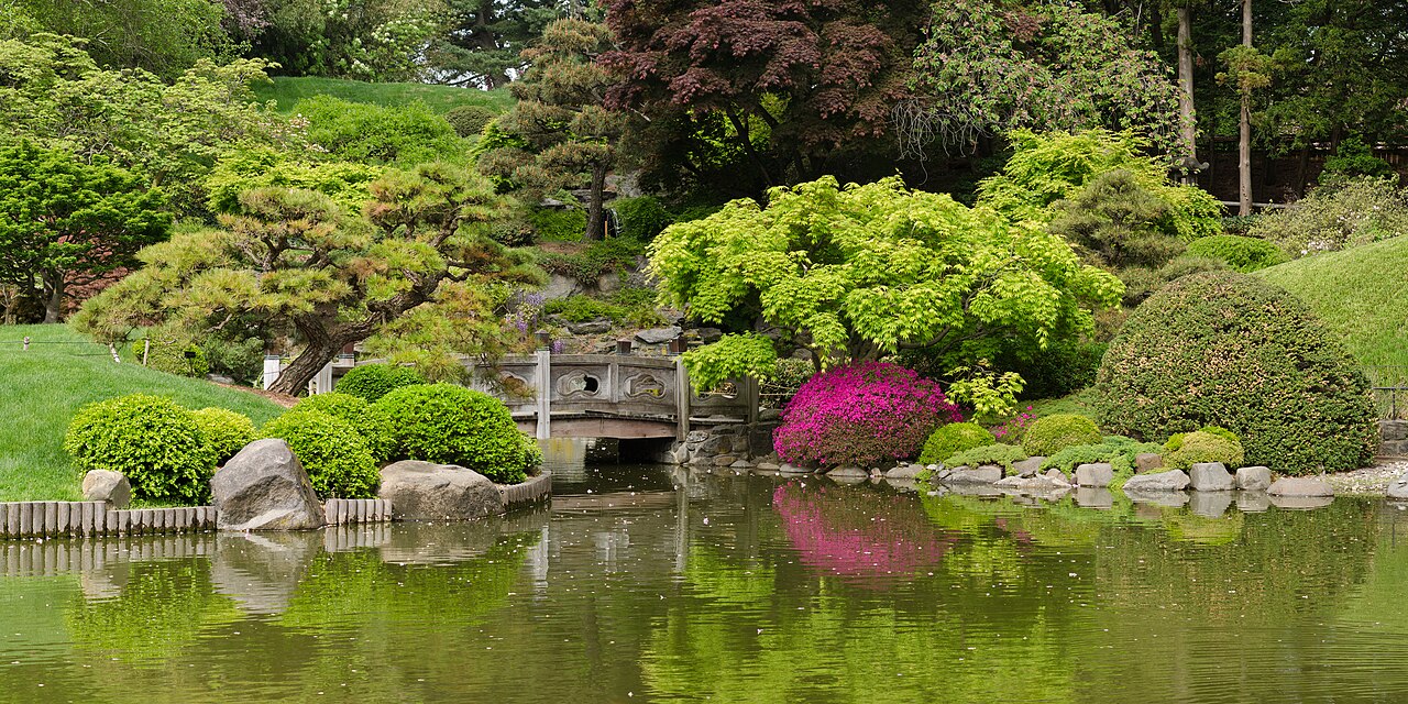 Four-segment panorama of Japanese Hill-and-Pond Garden, Brooklyn Botanic Garden, Brooklyn, New York City.