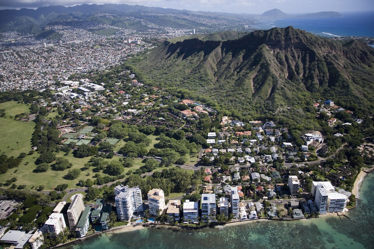 color photo Aerial view of Waikiki Beach and Honolulu, Hawaii
