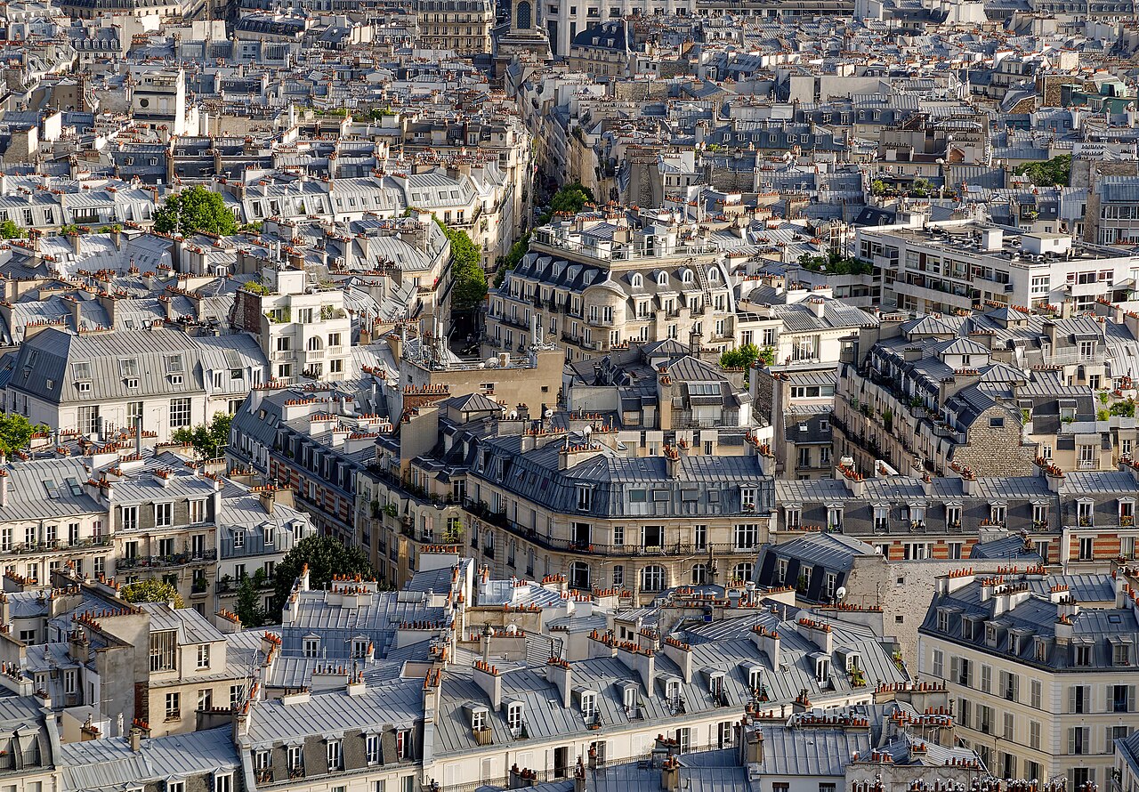 View of Paris, facing south from the Basilica of Sacré Cœur de Montmartre, Paris, France