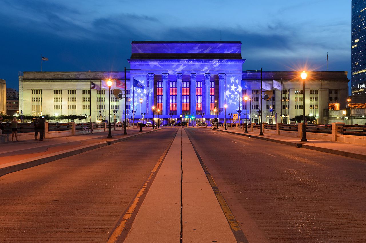 30th Street Station, Philadelphia, illuminated in honor of the 2016 Democratic National Convention.