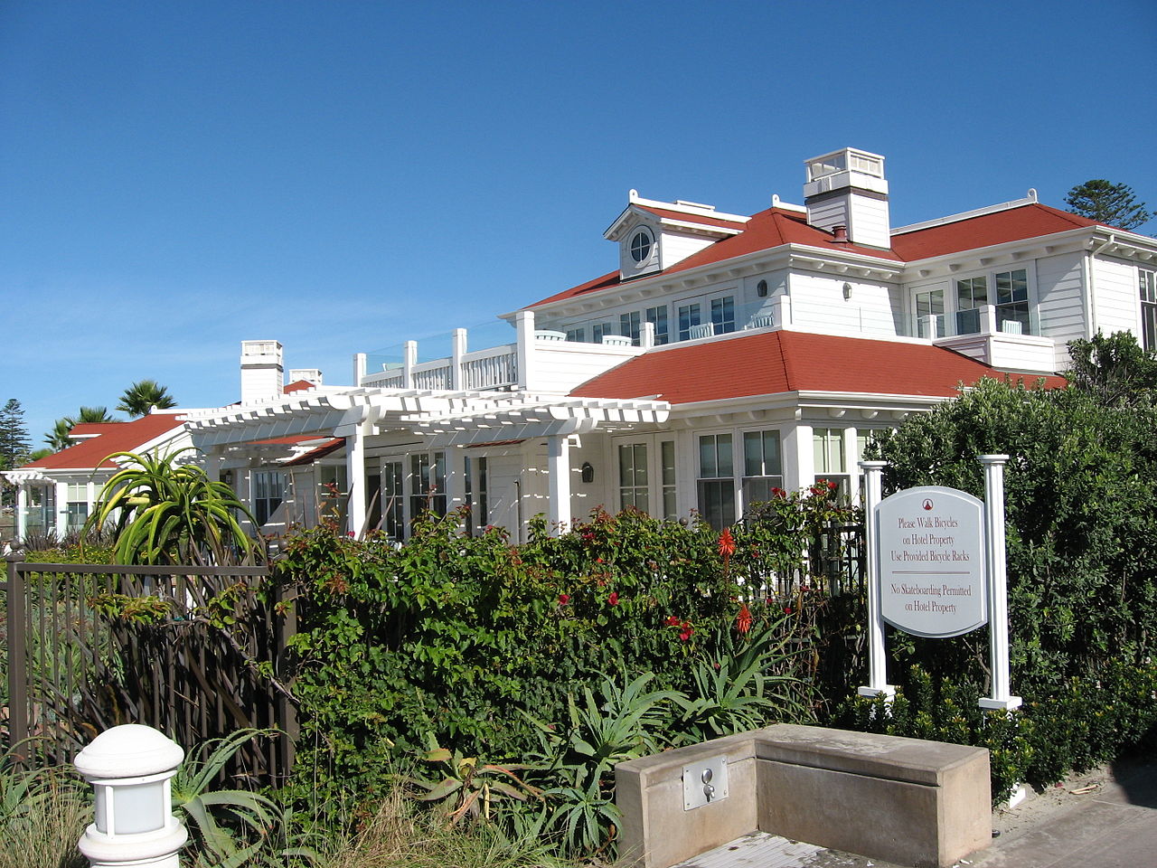Beach house, Coronado Island, San Diego, California (19)