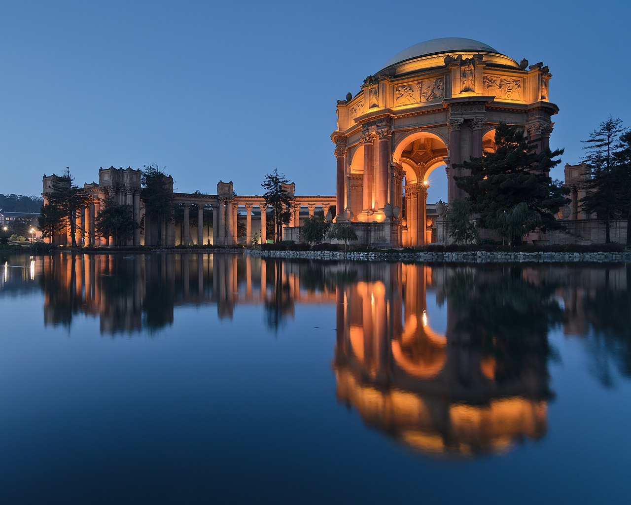 Palace of Fine Arts, San Francisco, California.