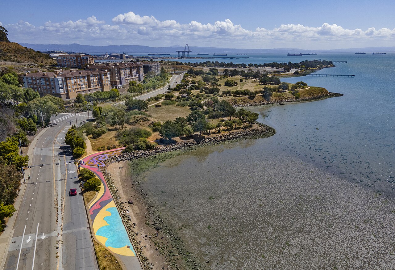 This is a photo of the sculpture "Endangered Garden" by Patricia Johanson in Candlestick Cove, San Francisco, CA. The photo was taken by Scott Hess in 2022.