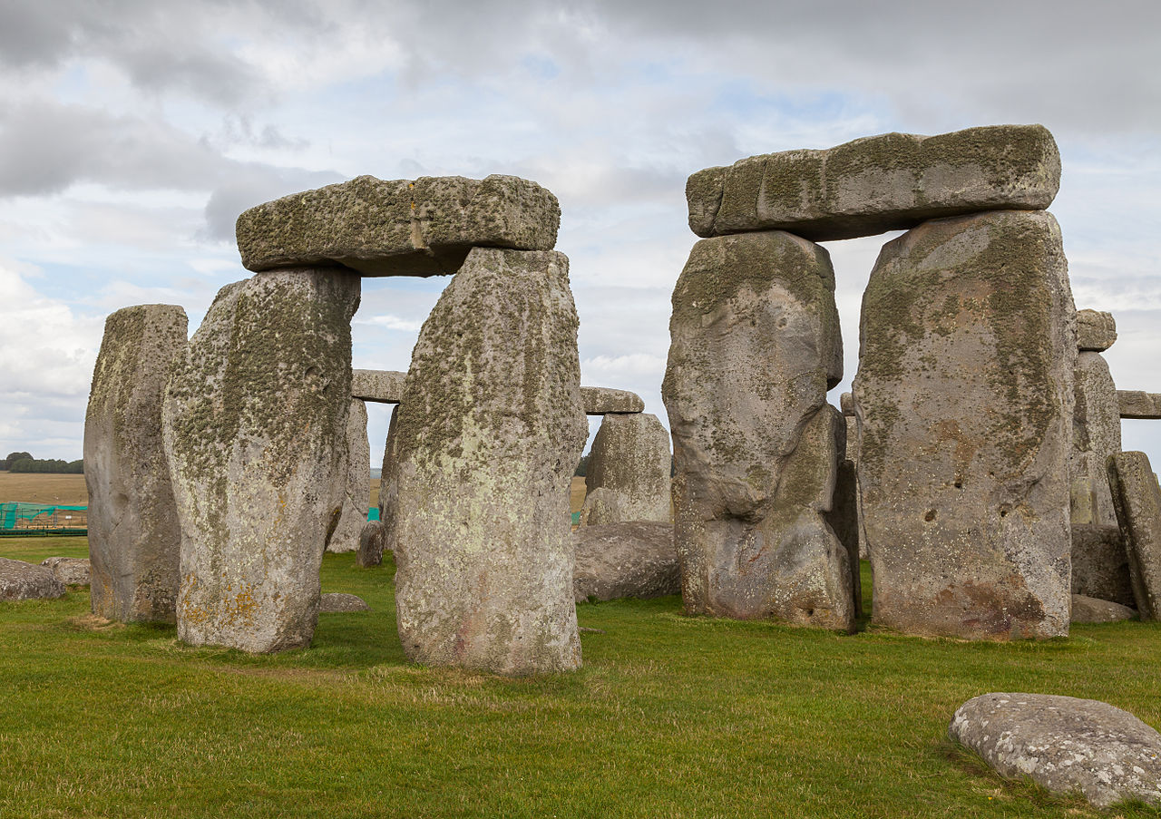 Stonehenge, Wiltshire, England


This is a photo of listed building number 1010140.