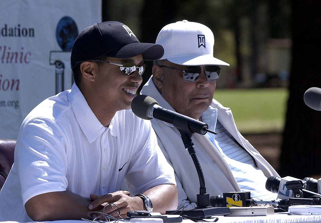 Tiger and Earl Woods at Fort Bragg, 2004