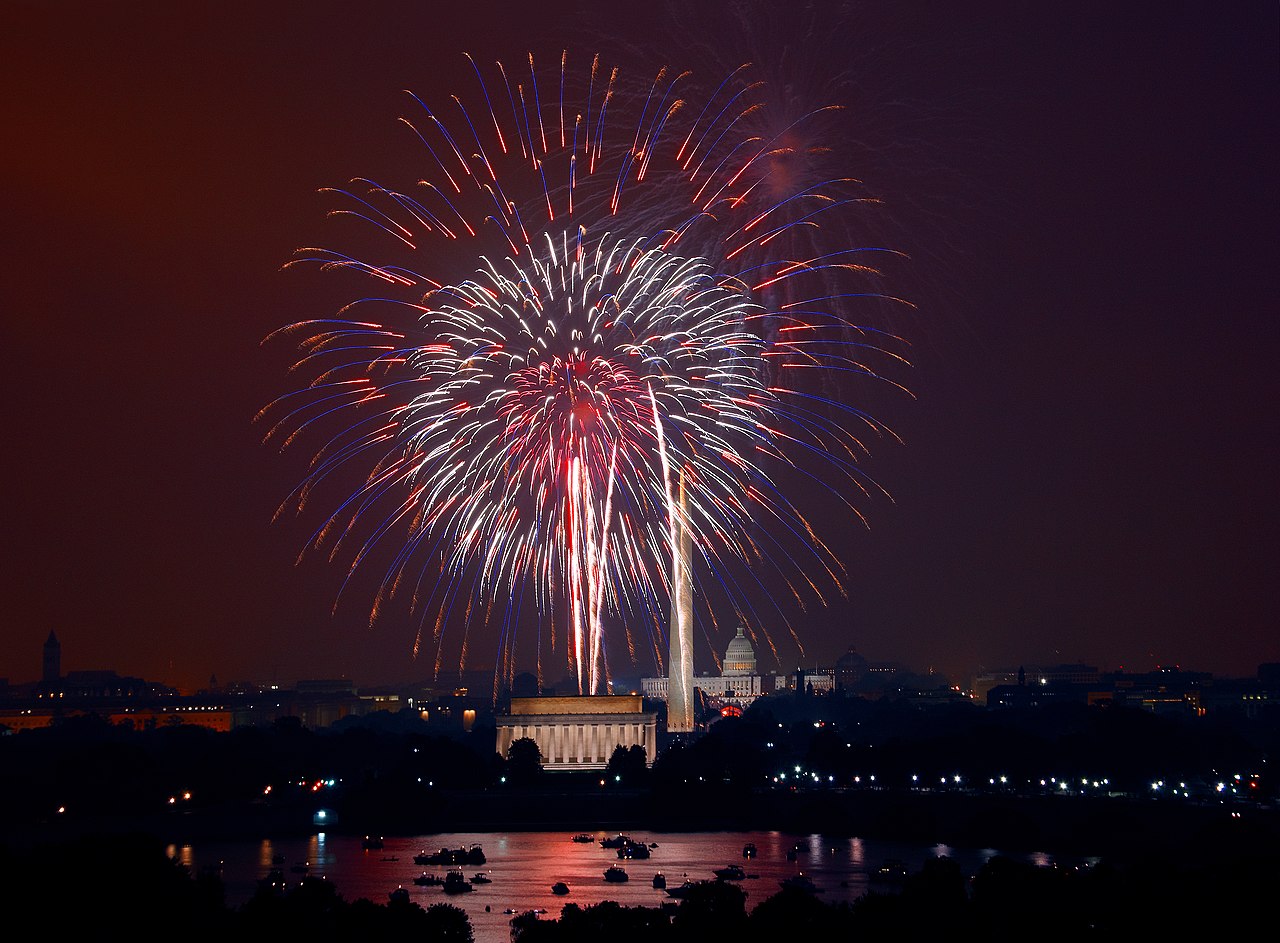 July 4th fireworks, Washington, D.C. 2008 July 4. 1 photograph : digital, TIFF file, color. Washington, D.C., is a spectacular place to celebrate July 4th! The National Mall, with Washington D.C.'s mo