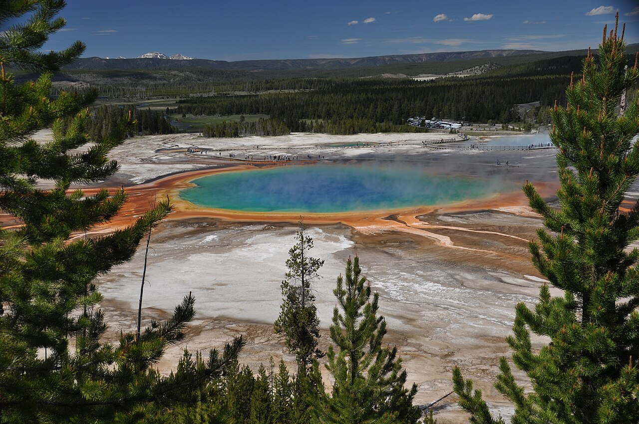 Grand Prismatic Spring (5 June 2013) 02
